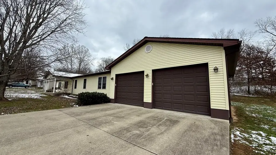 145 Taft, Jackson, OH 45640 - Image #2