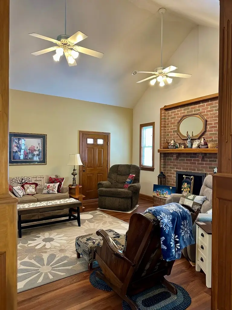 42 Yaples Orchard Drive, Chillicothe, OH 45601 - Image #3