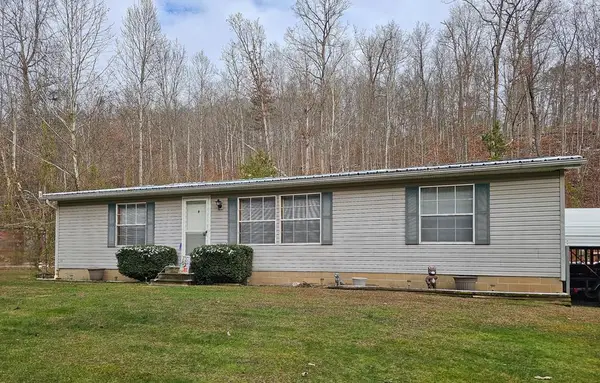 2900 Bladen Road, Crown City, OH 45623