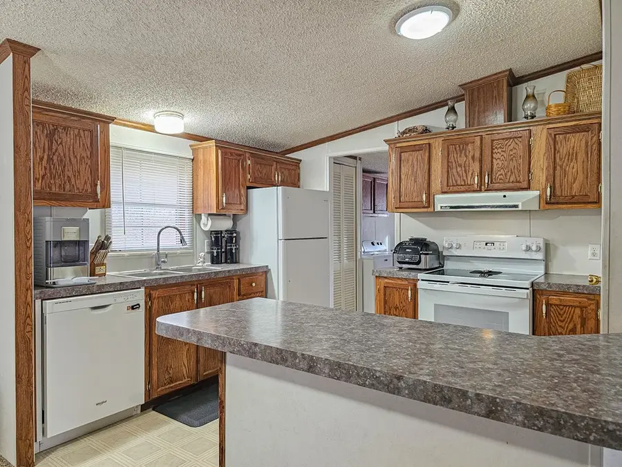 2900 Bladen Road, Crown City, OH 45623 - Image #2