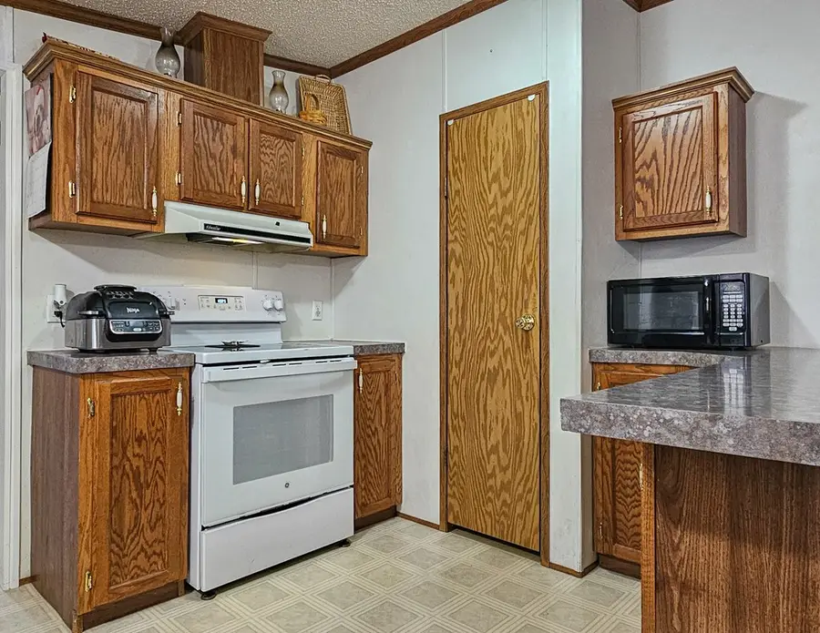 2900 Bladen Road, Crown City, OH 45623 - Image #3