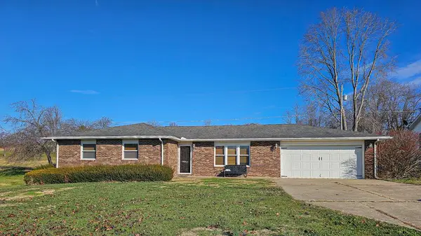 11924 St Rt 160, Vinton, OH 45686