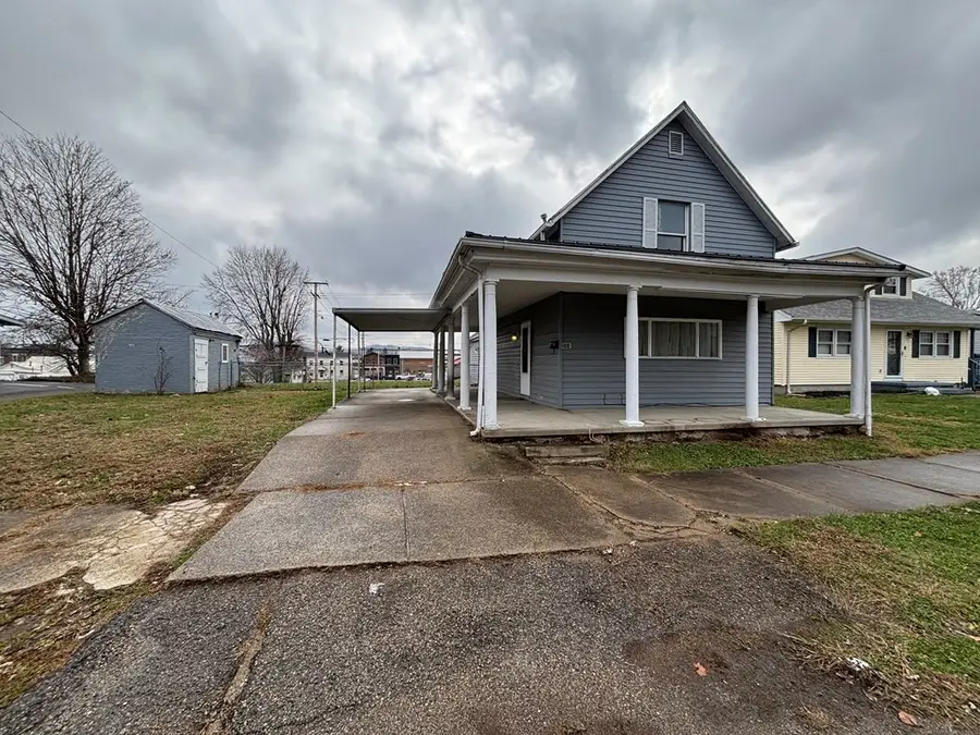 104 E Walnut Street, Waverly, OH 45690 - Image #2