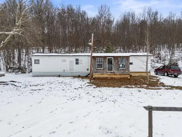 59 Elkart Road, Beaver, OH 45613