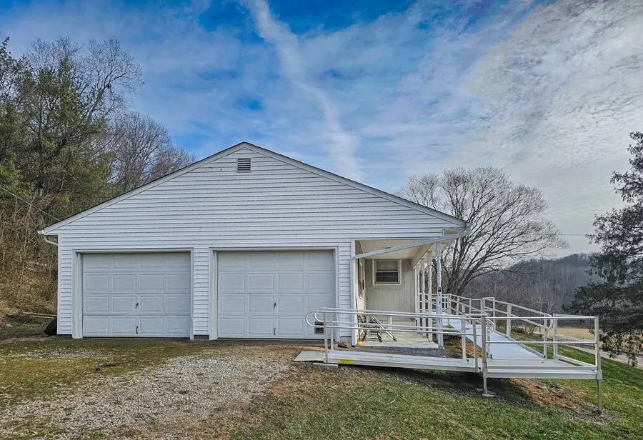 3726 St. Rt. 218, Gallipolis, OH 45631 - Image #2