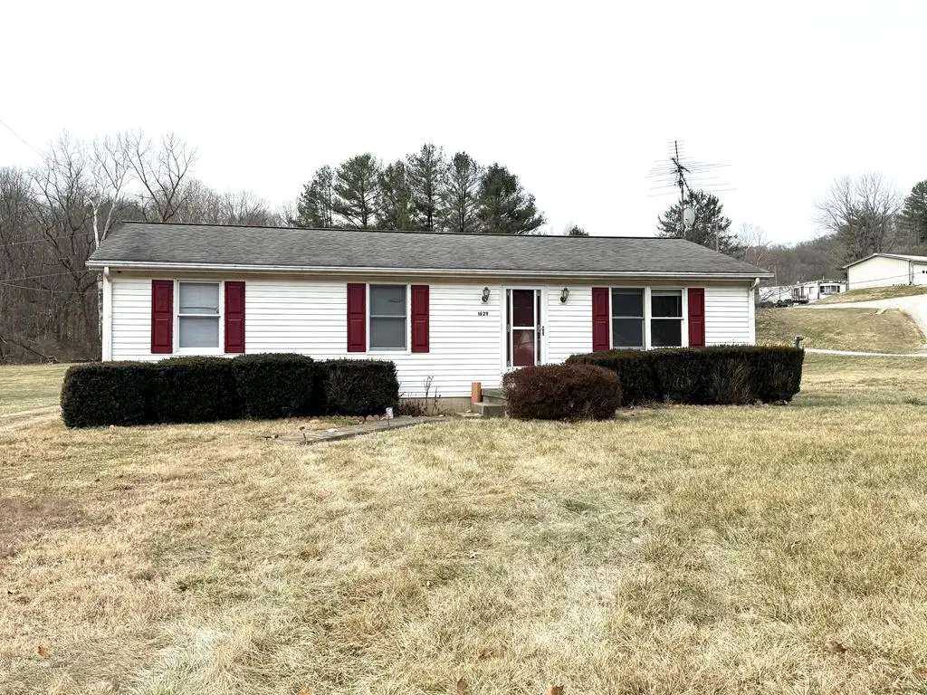 1629 Possum Hollow, Chillicothe, OH 45601 - Image #1