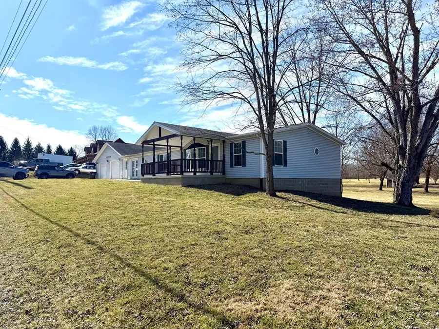 3061 Cattail Road, Chillicothe, OH 45601 - #3
