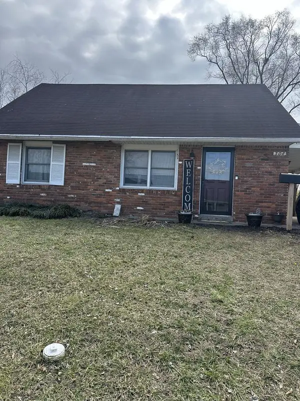 508 E 3rd St, Waverly, OH 45690