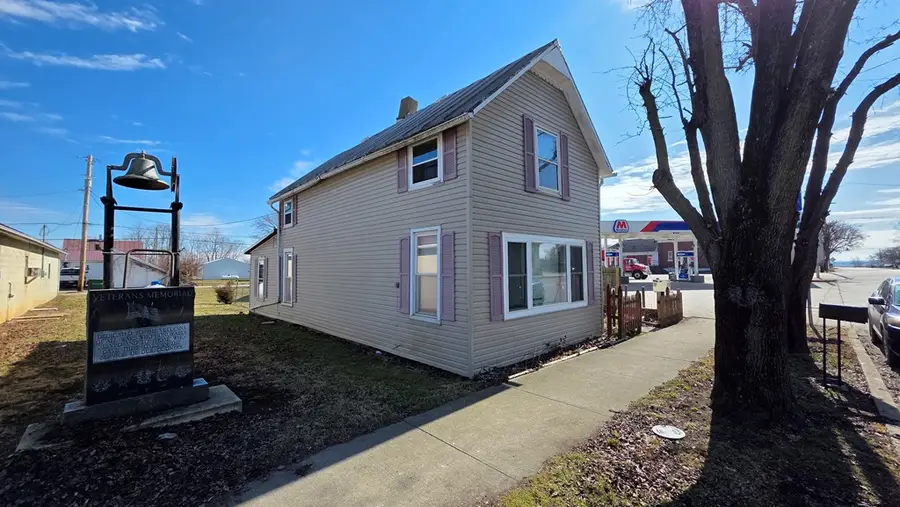 10868 Main Street, Clarksburg, OH 43115 - #2