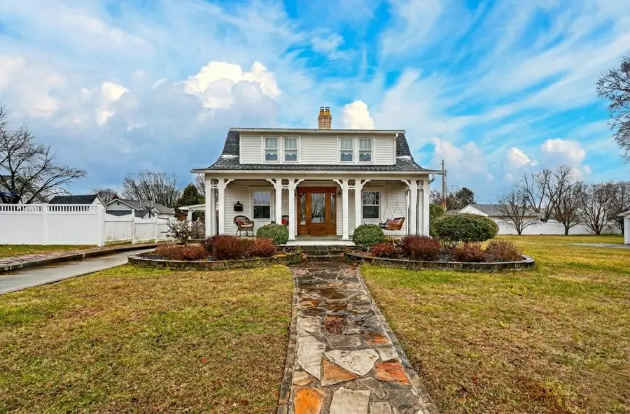 121 N David Ave., Jackson, OH 45640 - #2