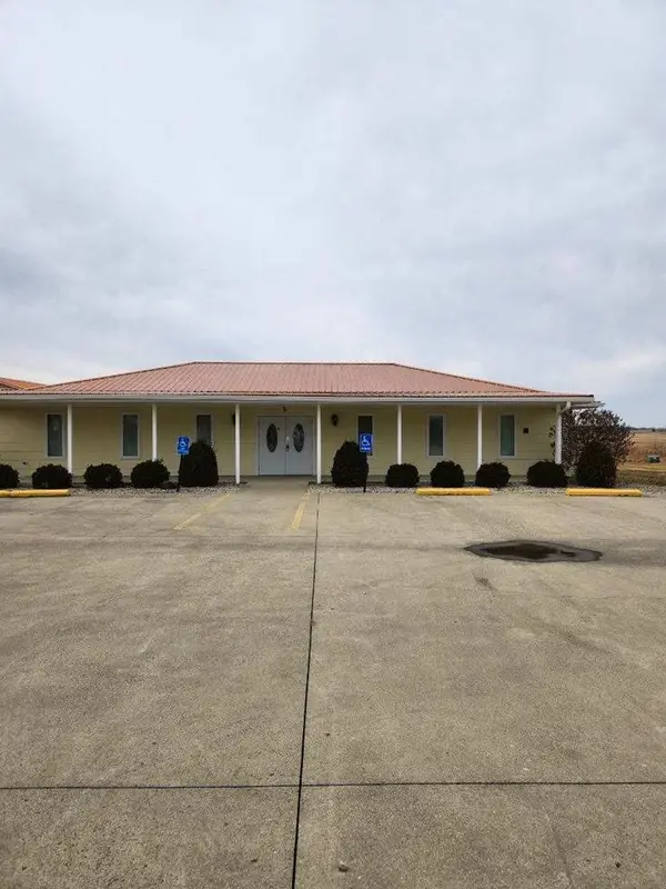 290 N 2nd St, Frankfort, OH 45628