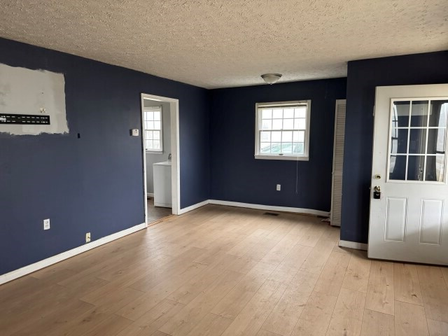 304 Arlington Ave., Waverly, OH 45690 - #3