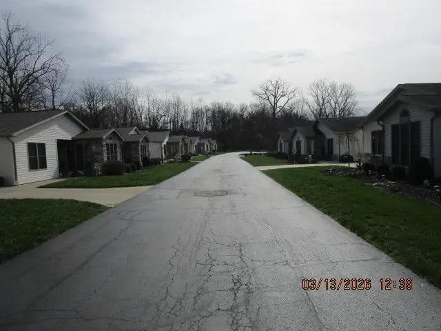 106 Stoneridge Court, Chillicothe, OH 45601 - #3