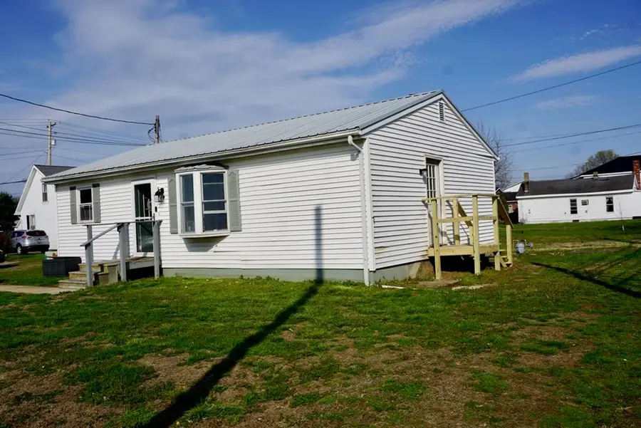 104 N West Street, Piketon, OH 45661 - #2
