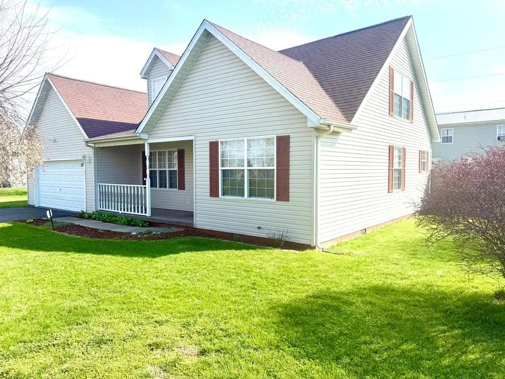 593 Franklin Circle, Chillicothe, OH 45601 - #1
