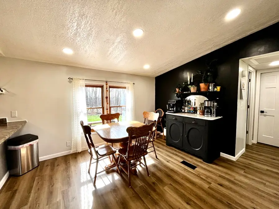 10486 St. Rt. 28, Frankfort, OH 45628 - #2