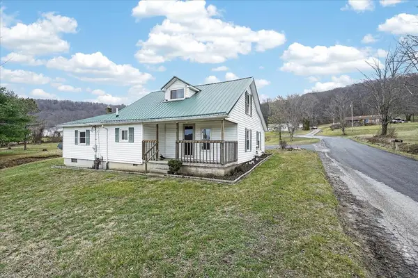 6366 Green Ridge Road, Peebles, OH 45660