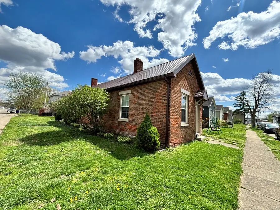 107 N Sugar Street, Chillicothe, OH 45601 - #2