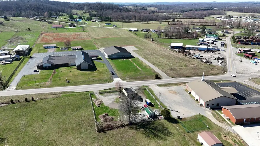 3632 Jackson Pike, Bidwell, OH 45614 - #3