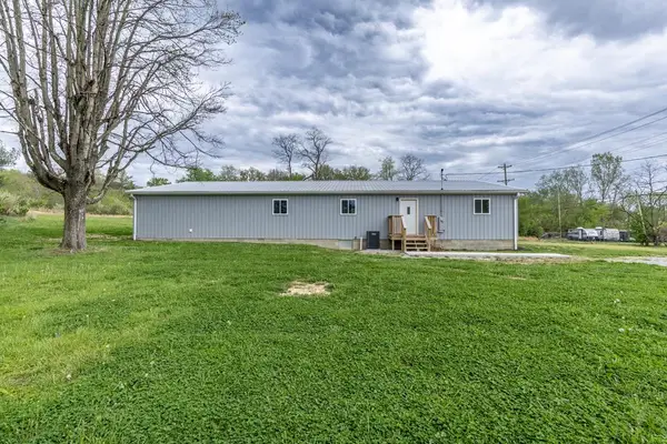 2231 Honeysuckle Lane, Wellston, OH 45692