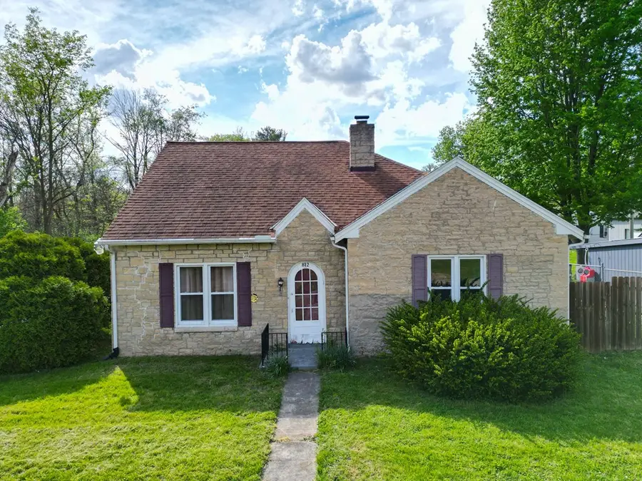 812 S Washington Street, Greenfield, OH 45123 - #2