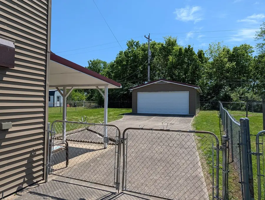 508 E 7th St, Waverly, OH 45690 - #3