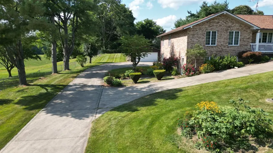 25414 St. Rt. 335, Waverly, OH 45690 - #3