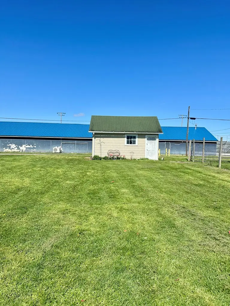 38 Porter Ave., Frankfort, OH 45628 - #3