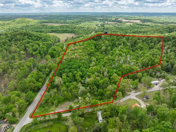 17 Camelin Hill Road, Chillicothe, OH 45601