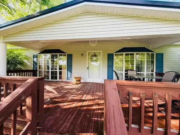 154 W Mitchell Street, Jackson, OH 45640
