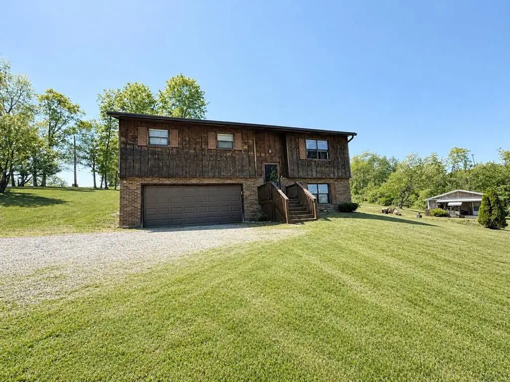 510 W Main Street, Oak Hill, OH 45656 - #1