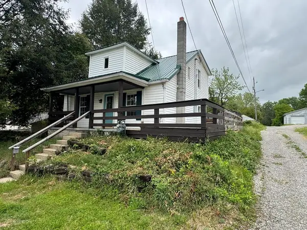 2 Vine Street, Jackson, OH 45640