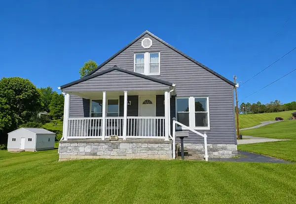 545 Mill Lawn Ave, Oak Hill, OH 45656