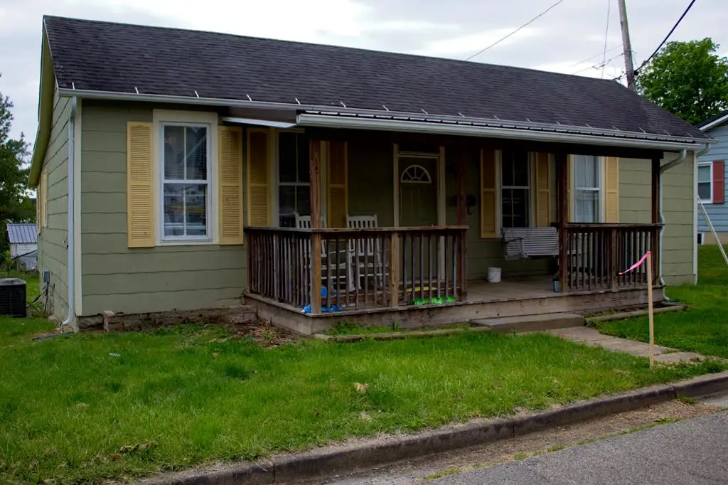 23 Cross Street, Jackson, OH 45640 - #1