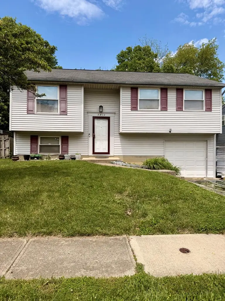 3912 Farm Brook, Columbus, OH 43204 - #1