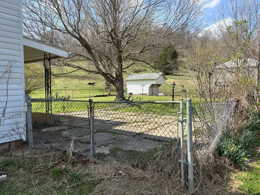 53691 Old Route 50, Londonderry, OH 45647 - #3