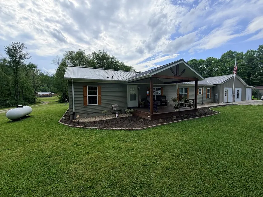 1149 Poes Run Road, Londonderry, OH 45647 - #3