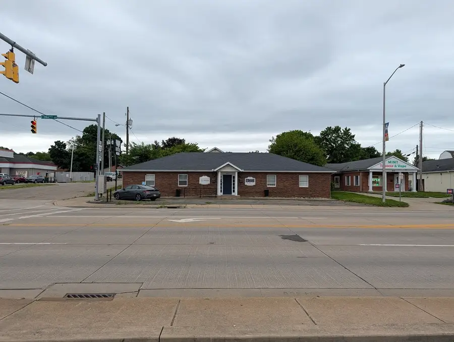 301 E Emmitt Ave., Waverly, OH 45690 - #2