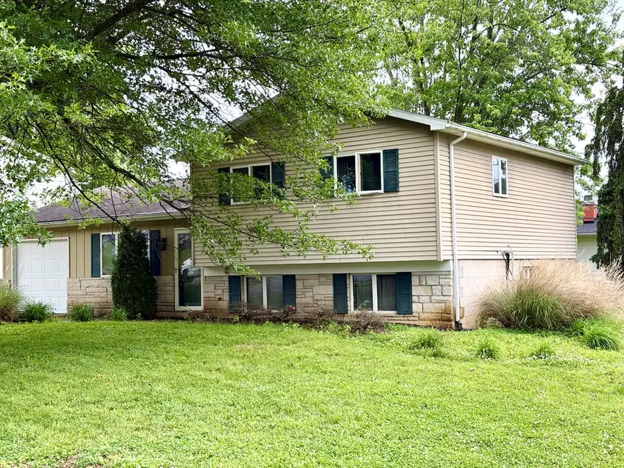1290 Nelson Drive, Chillicothe, OH 45601 - #2