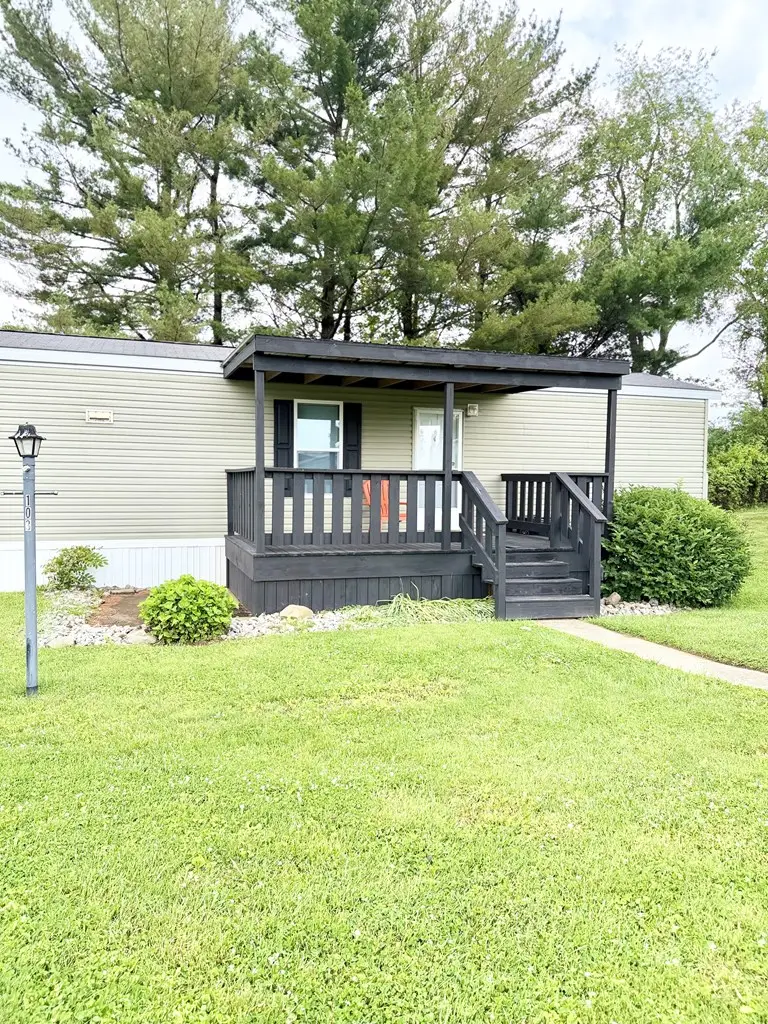 103 Eastview, Jackson, OH 45640 - #3