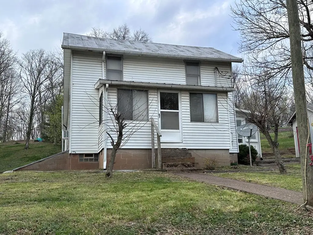 73 Cherry St, Vincent, OH 45784 - #1
