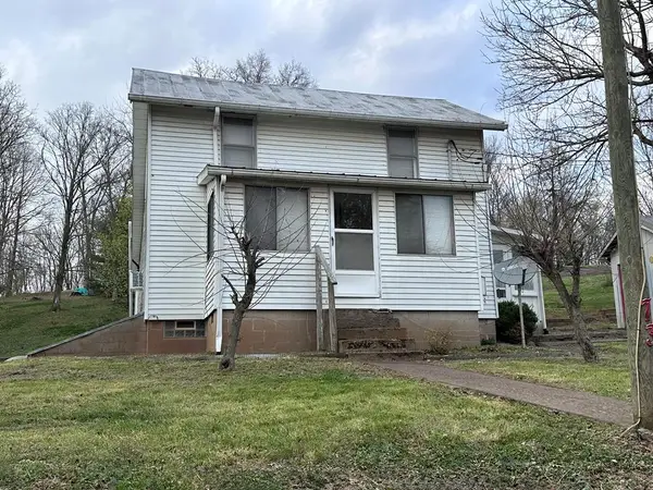 73 Cherry St, Vincent, OH 45784