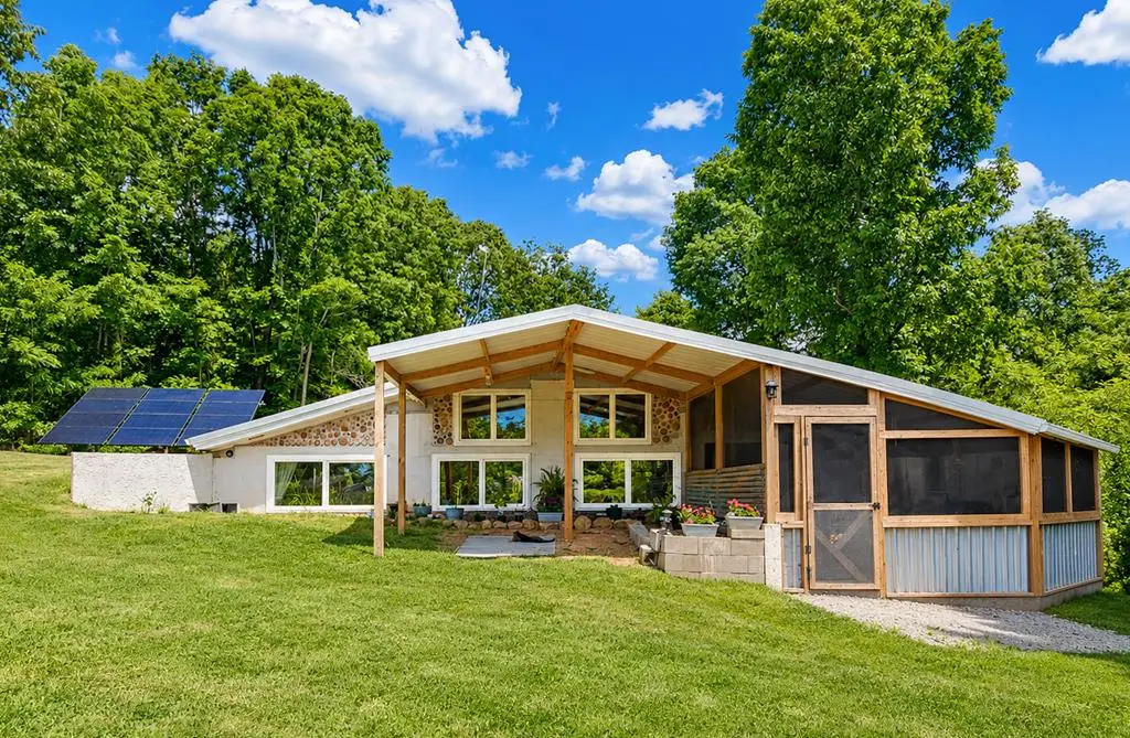 545 Peters Branch Road, Crown City, OH 45623 - #1