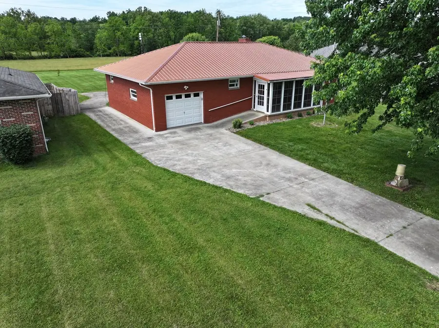 855 Jackson Pike, Gallipolis, OH 45631 - #2