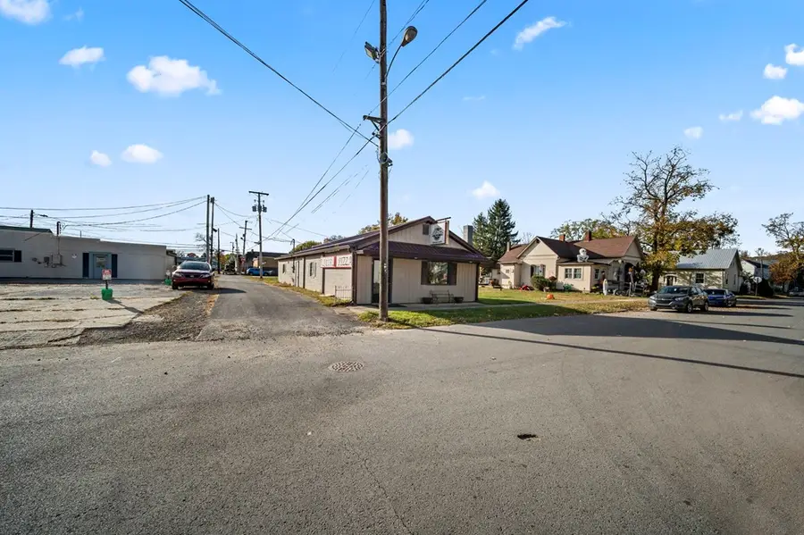 101 N Maple Street, Bainbridge, OH 45612 - #3