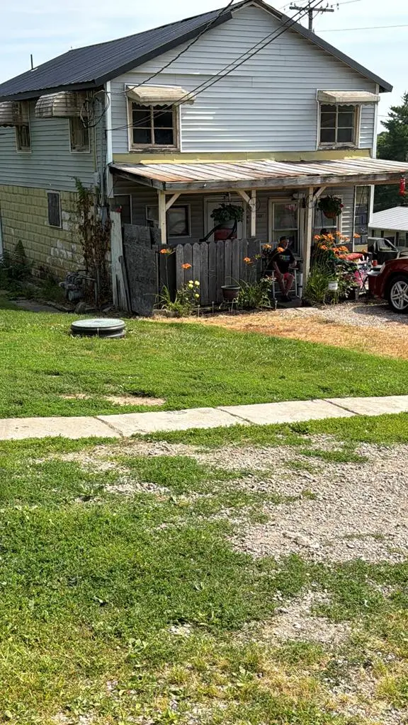 6153 Jisco West Road, Jackson, OH 45640