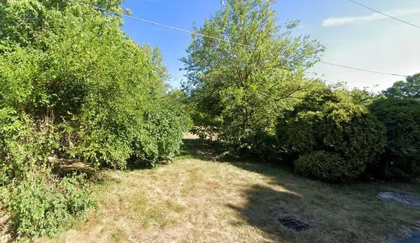 32 Other, Bloomingburg, OH 43106