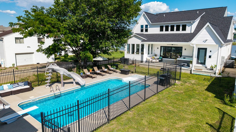 218 1st Ave, Gallipolis, OH 45631 - #2