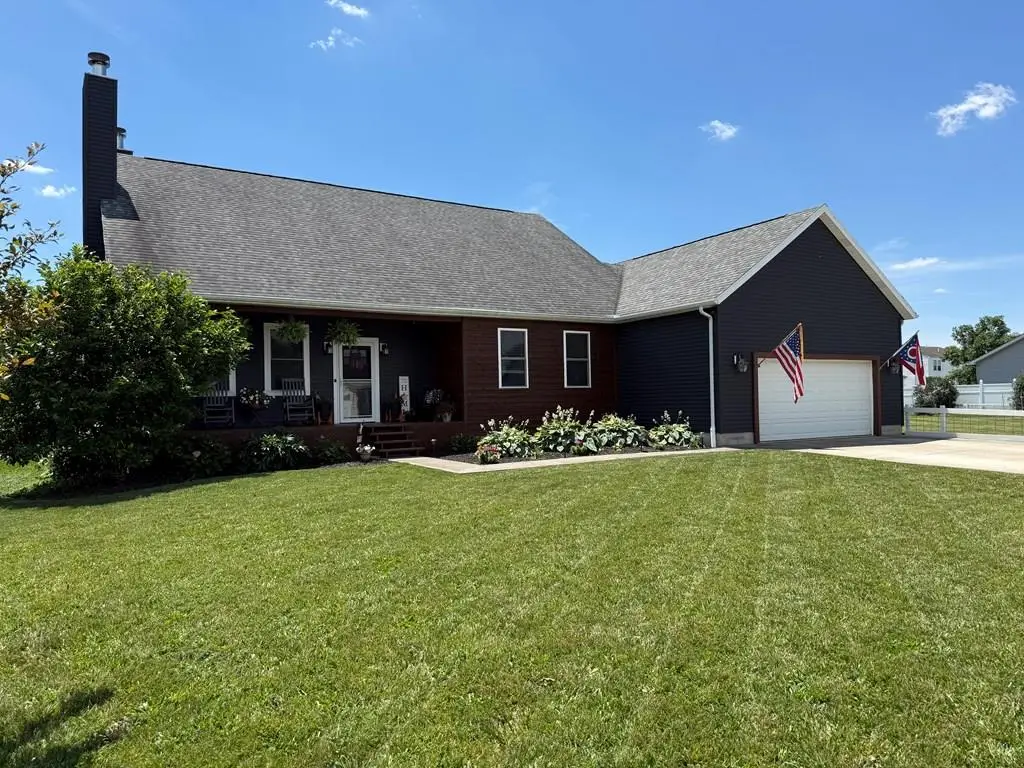 11 May Ave., Ashville, OH 43103 - #1