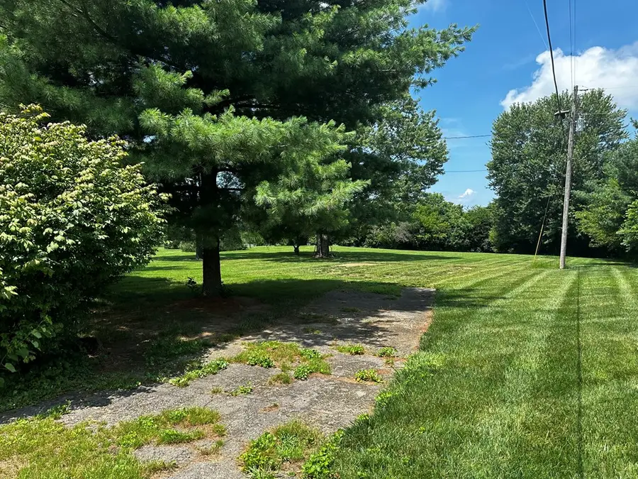 2641 Walnut Creek Pike, Circleville, OH 43113 - #3